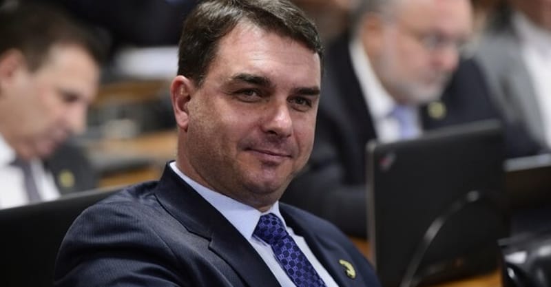Флавио Болсонаро напусна Бразилия и се установи в САЩ след изборната загуба