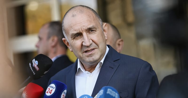 Радев: Убийствата вероятно ще продължат заради загубата на контрол от олигархията